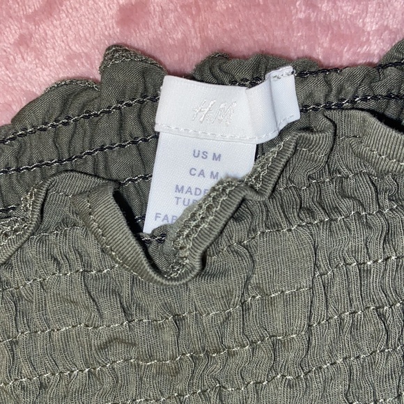 PRETTY TUBE TOP ✨ - Picture 2 of 3